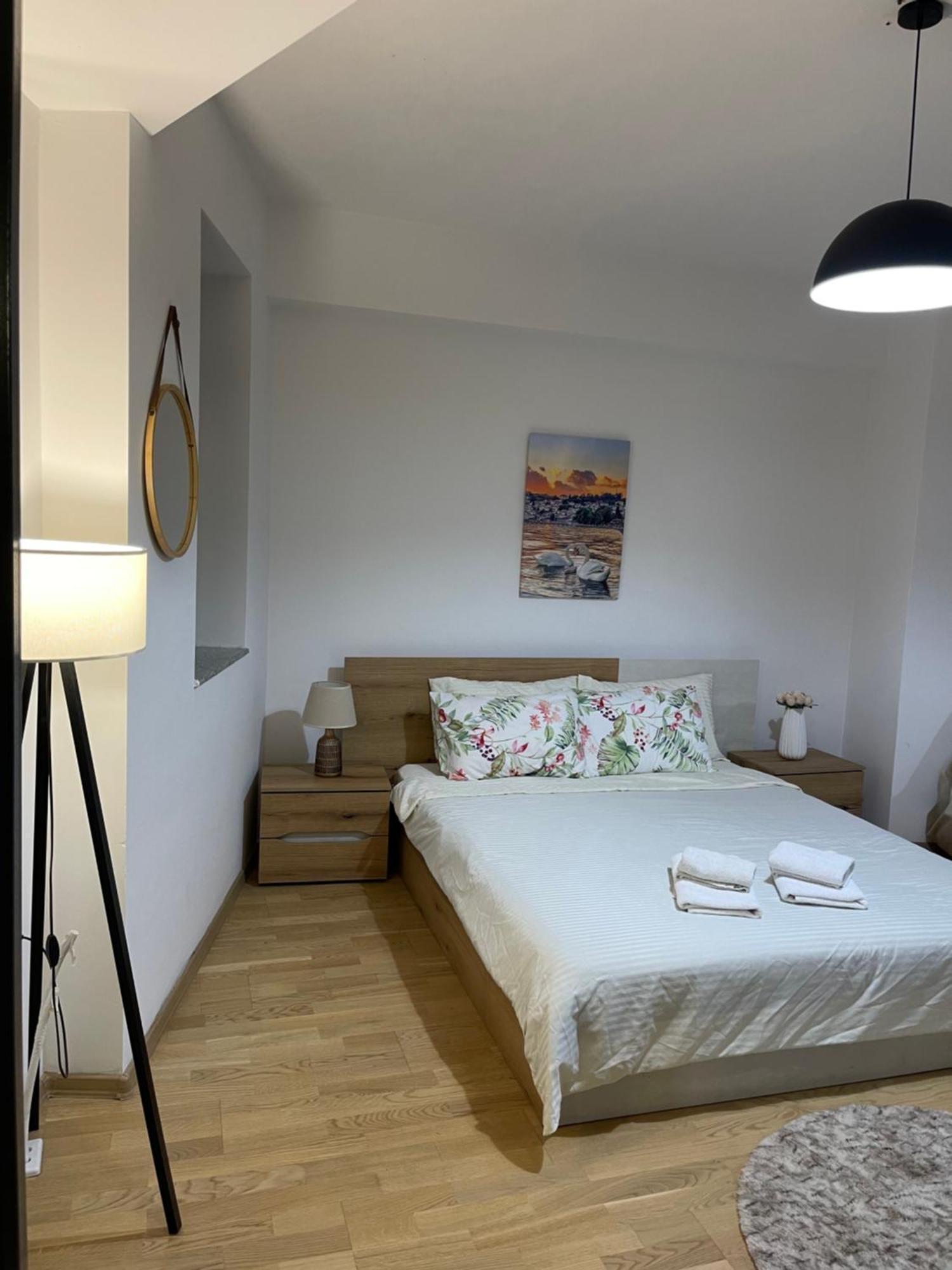 R&B Apartment City Center Ohri Dış mekan fotoğraf